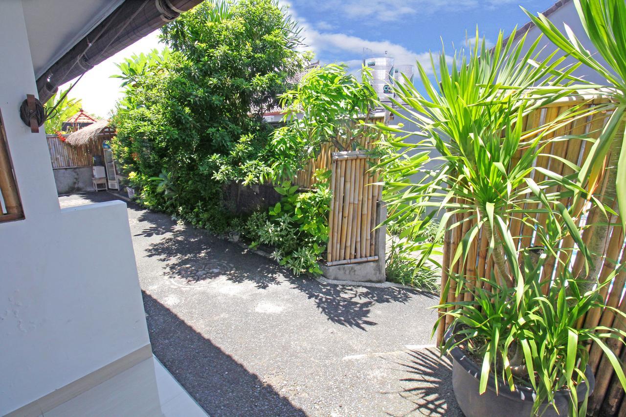 Nudel Beachside Room Canggu Buitenkant foto